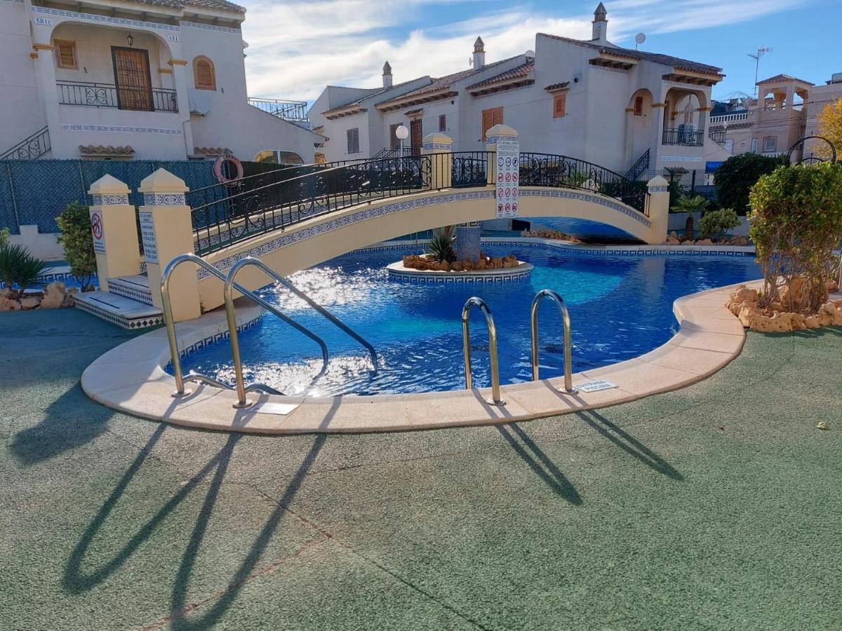 Casa Chloe, Urbanizacion Privada Vila Torrevieja Exterior foto